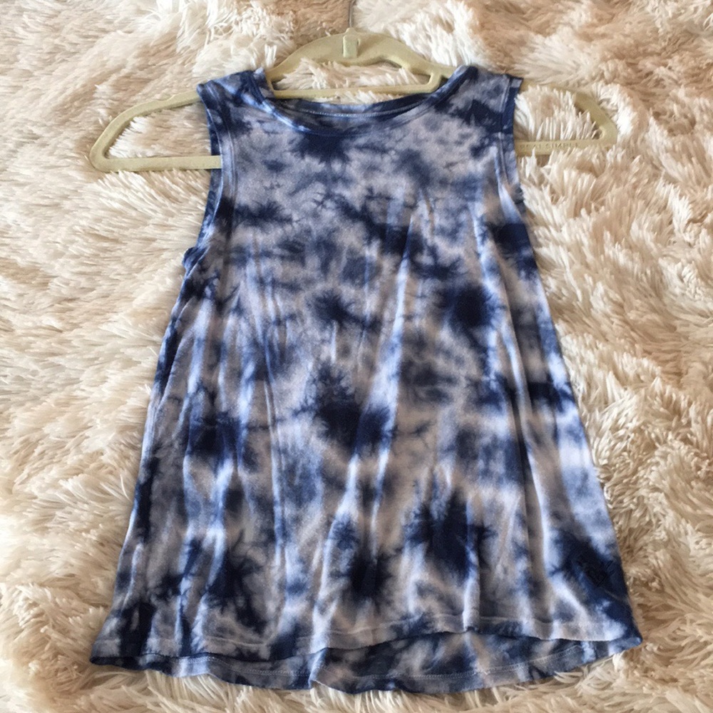 {Justice} blue and white tie-Dye, flowy tank top